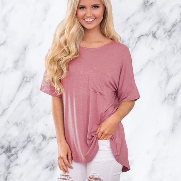 Chic Hollowed-Out Relaxed Fit Blouse - Picture 2 of 2